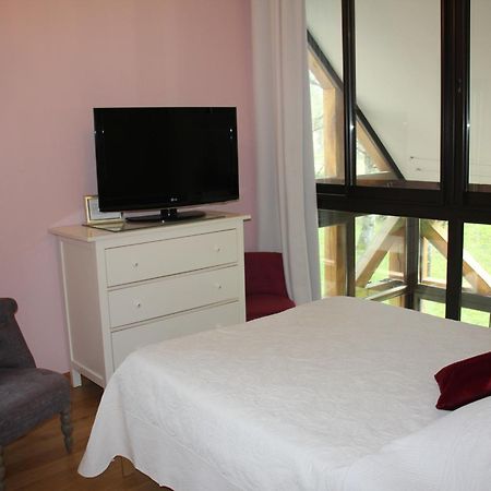 Bed and Breakfast La Croix St Jean Foucheres Экстерьер фото